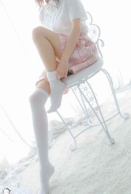丰满大胸年轻寡妇
