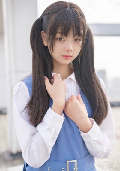 年轻漂亮的女邻居4